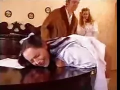 Spanking kći