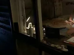 Plavuša voajer masturbacija
